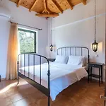 Chamaloni Finikounda
