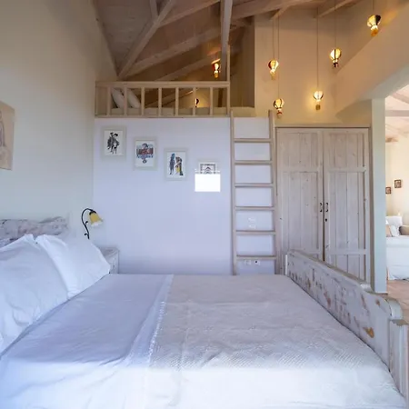 Chamaloni Holiday home Finikounta