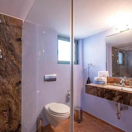 Chamaloni * Finikounta