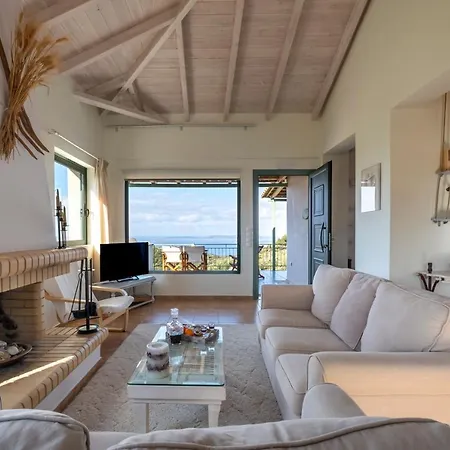 Chamaloni Holiday home