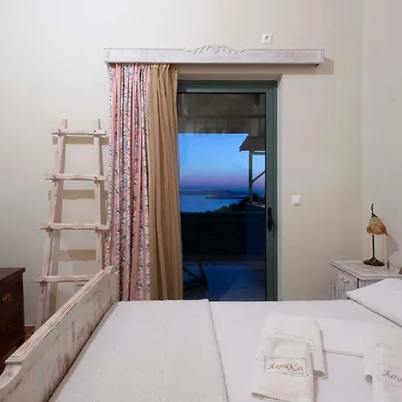 Chamaloni Holiday home
