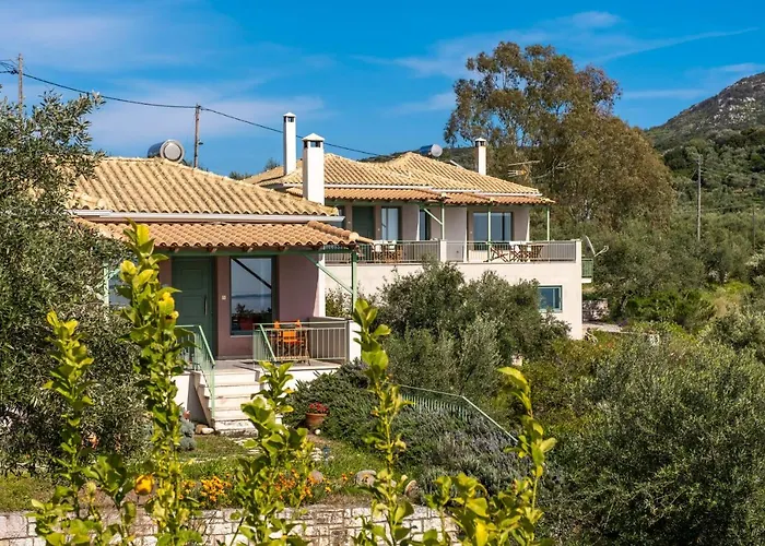 Chamaloni Дом отдыха *