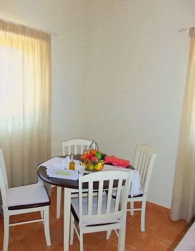 Chamaloni Vakantiehuis *